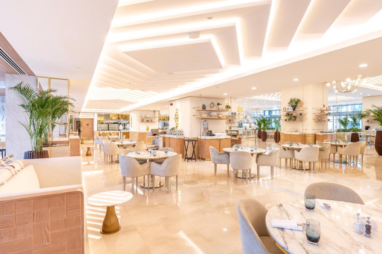 Ultra Luxury Palm Tower With Shared Hotel Facilities ドバイ エクステリア 写真