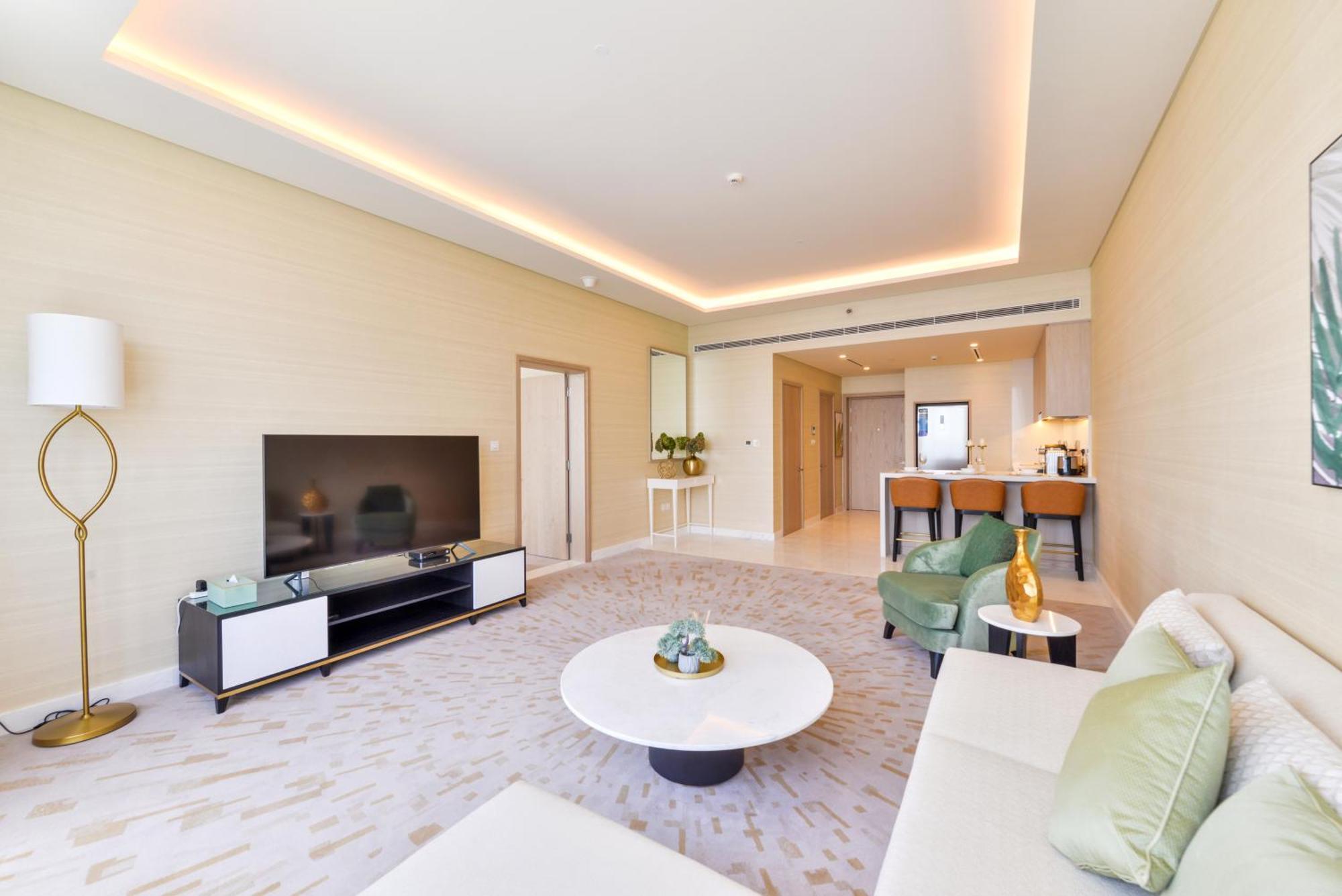 Ultra Luxury Palm Tower With Shared Hotel Facilities ドバイ エクステリア 写真