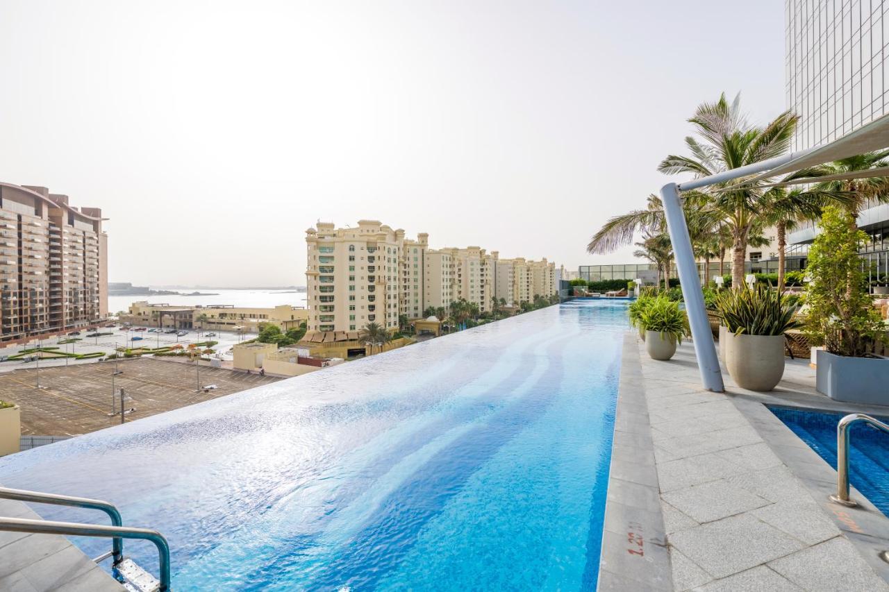 Ultra Luxury Palm Tower With Shared Hotel Facilities ドバイ エクステリア 写真