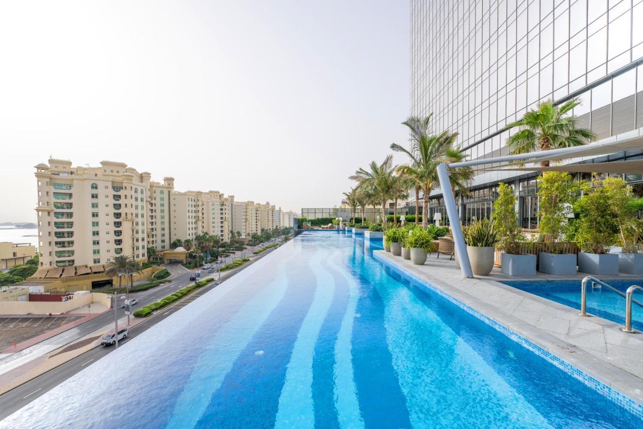 Ultra Luxury Palm Tower With Shared Hotel Facilities ドバイ エクステリア 写真