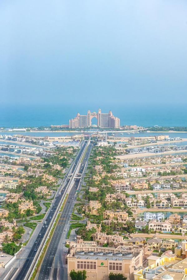 Ultra Luxury Palm Tower With Shared Hotel Facilities ドバイ エクステリア 写真